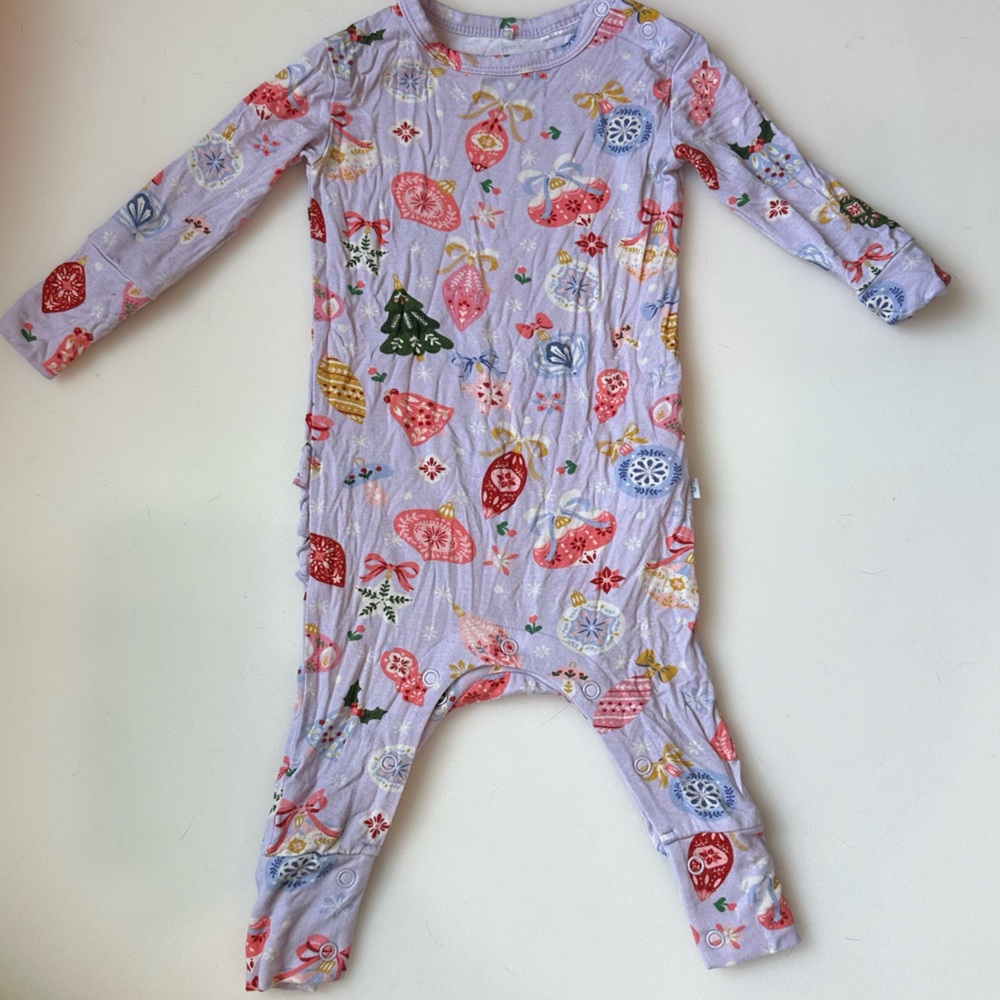 Posh Peanut Holly Long Sleeve Ruffled Romper Christmas Pajamas 3-6M
